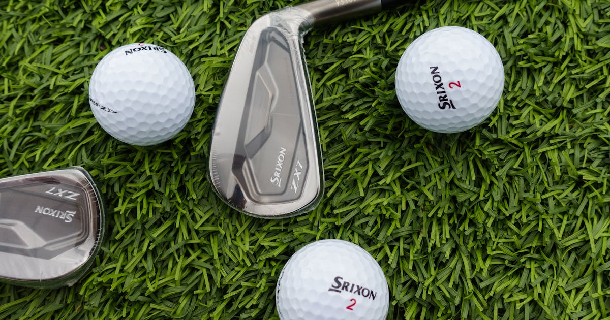 Golf gift voucher and golf accessories